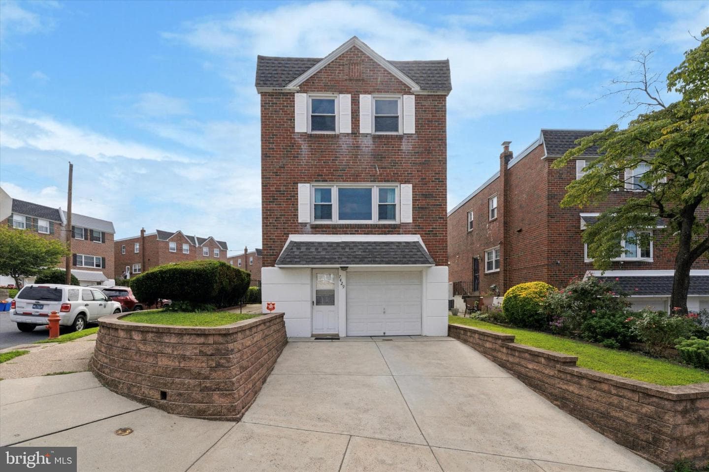 7429 Keiffer Street photo 1
