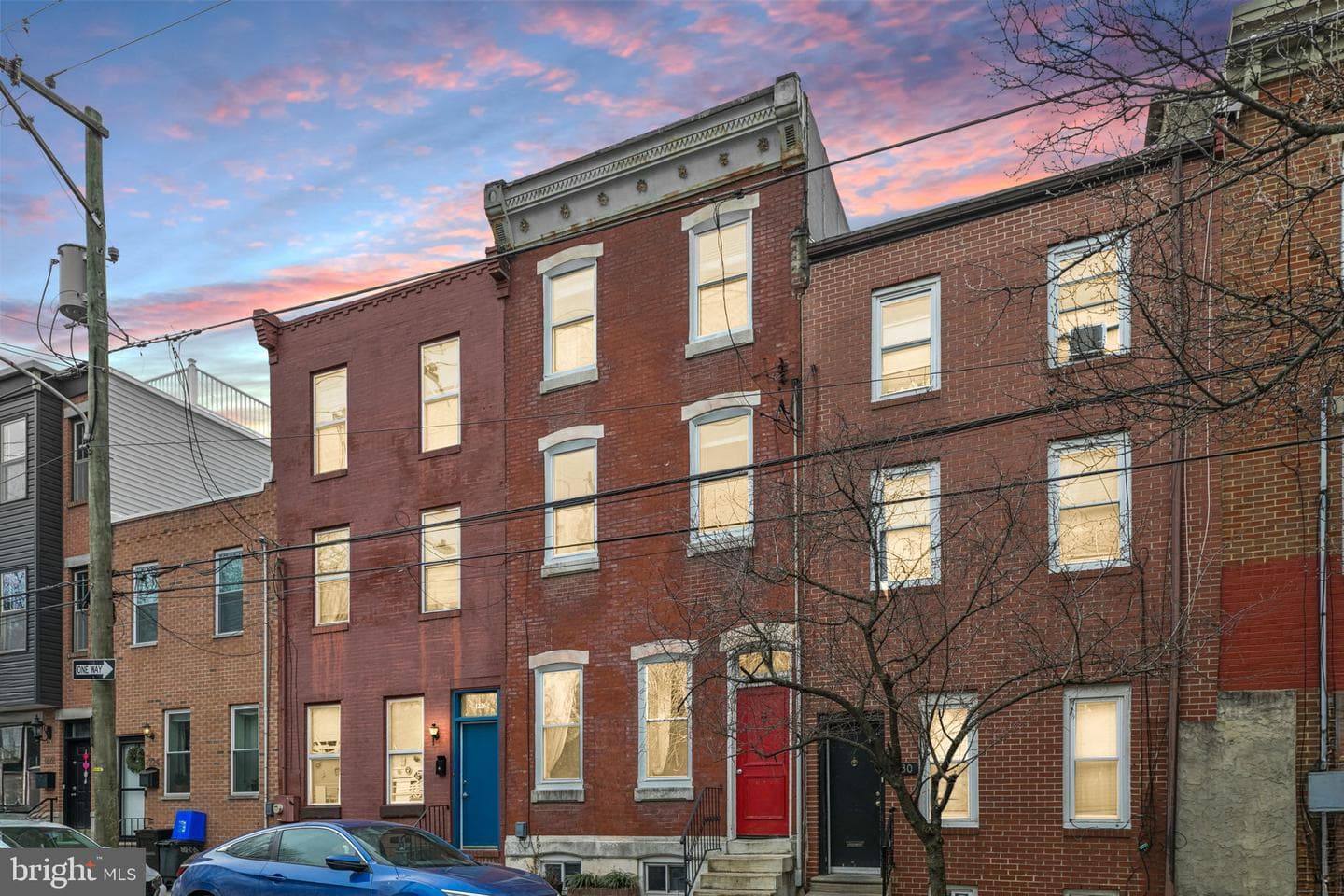 1228 Catharine Street photo 1