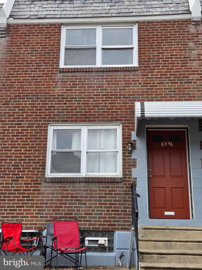 6346 Eastwood Street photo 1