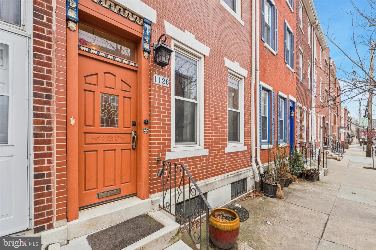1126 Mount Vernon Street photo 1
