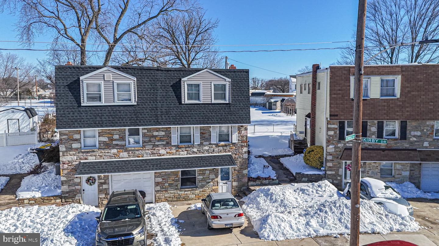 3875 Ronnald Drive photo 1