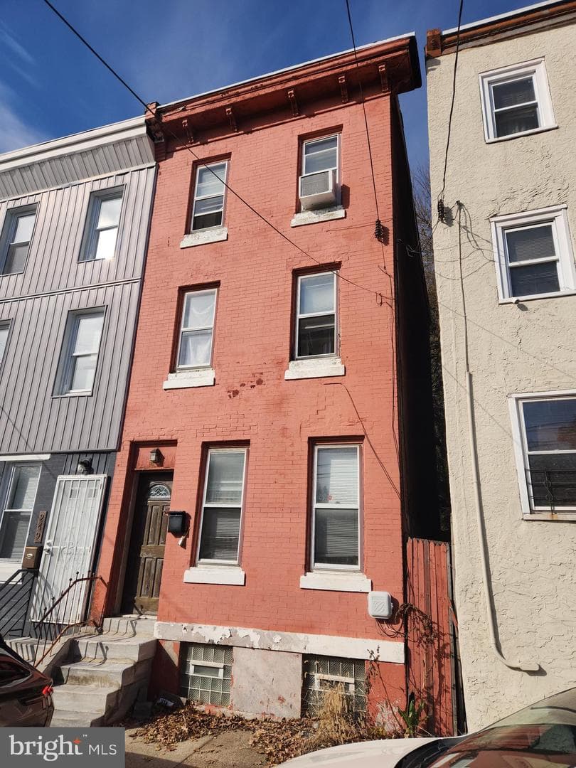 251 E Haines Street