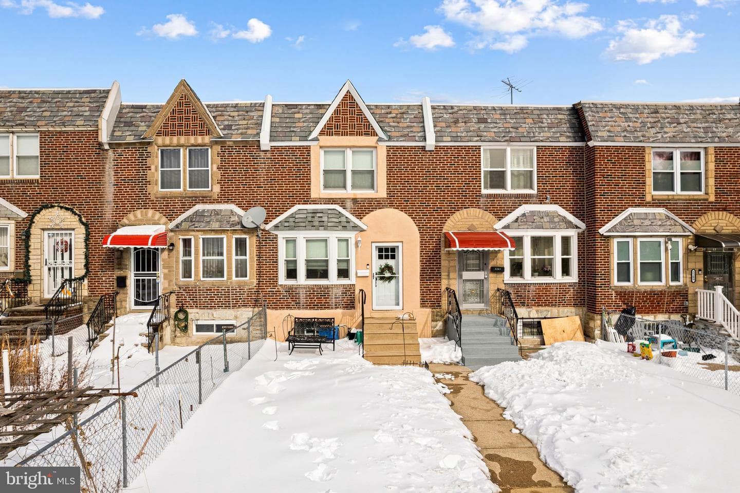 2205 Friendship Street photo 1