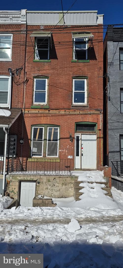 4127 Parrish Street photo 1