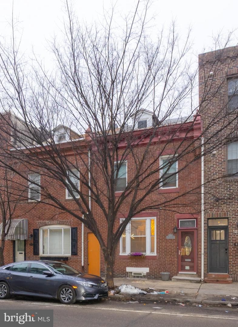 1218 Germantown Avenue photo 1