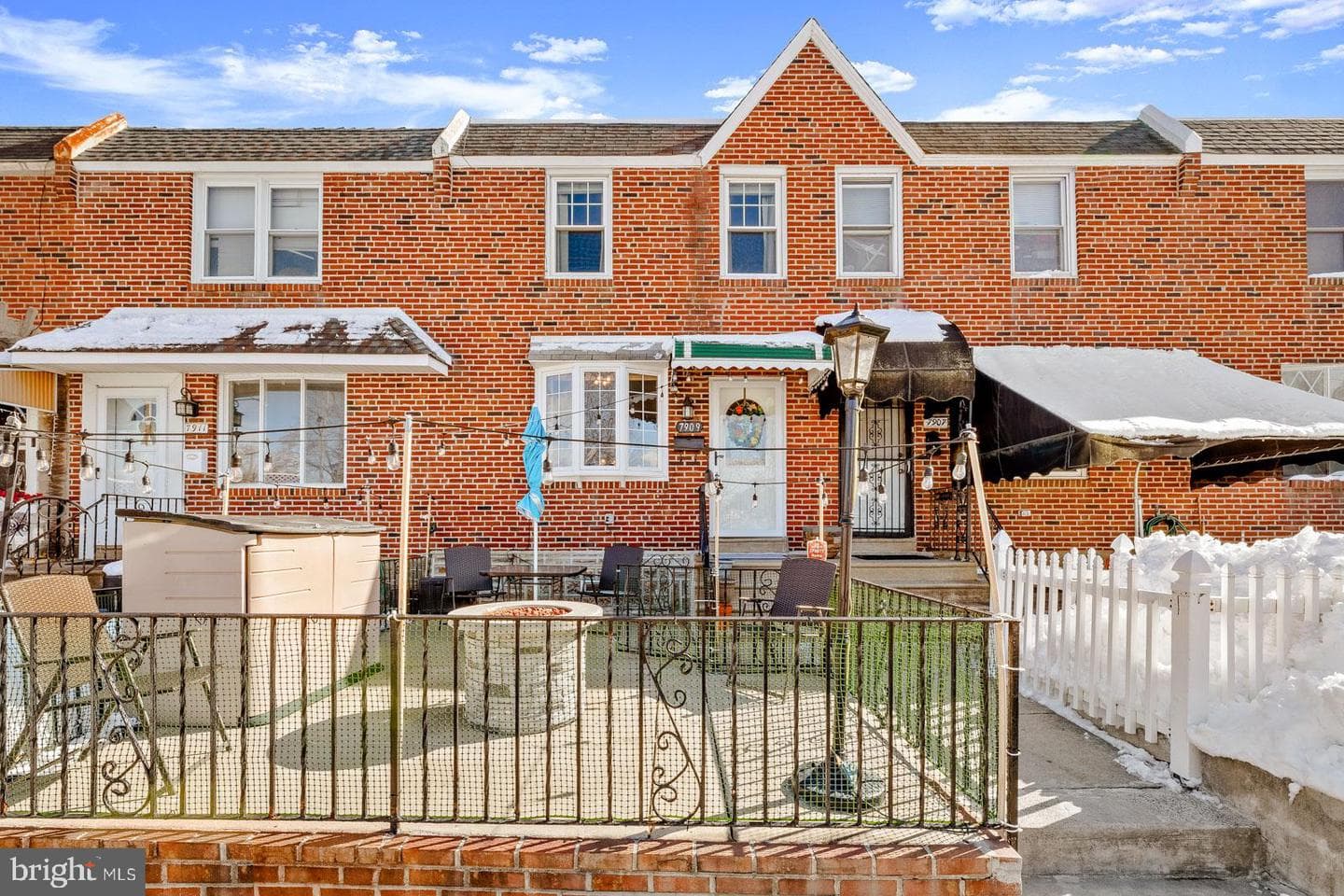 7909 Ditman Street photo 1