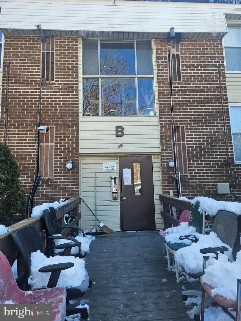 2201 Strahle Street #b207 photo 1