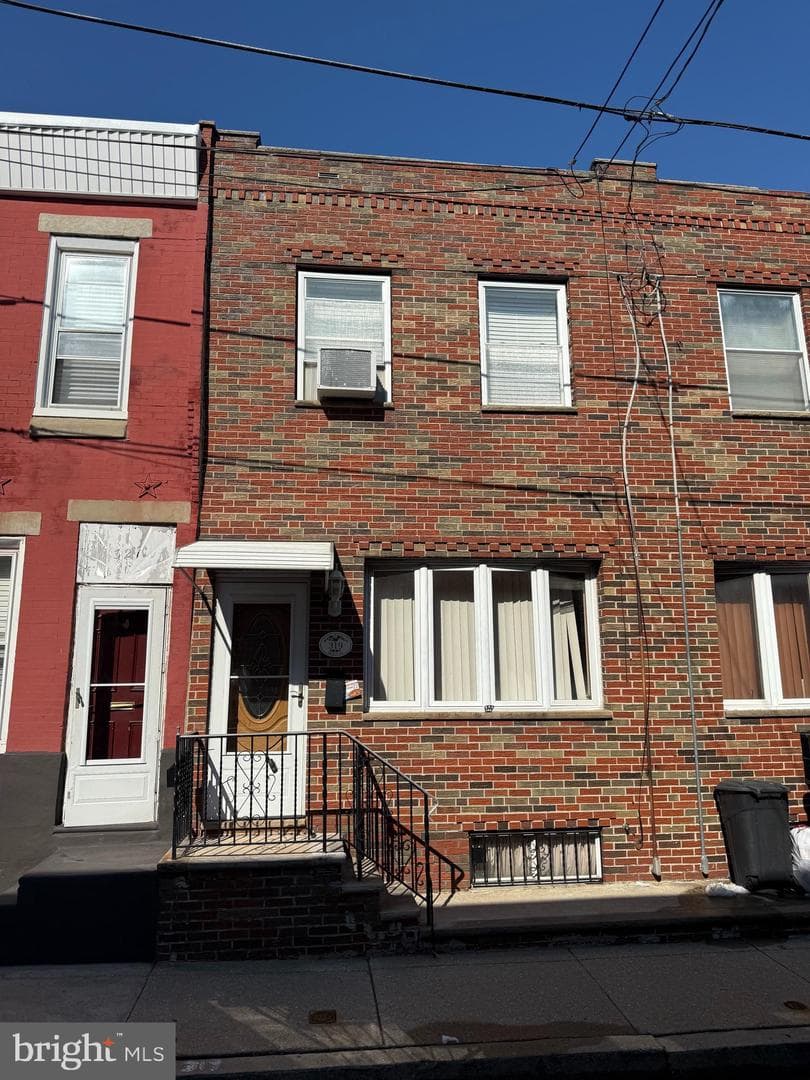 319 Mercy Street