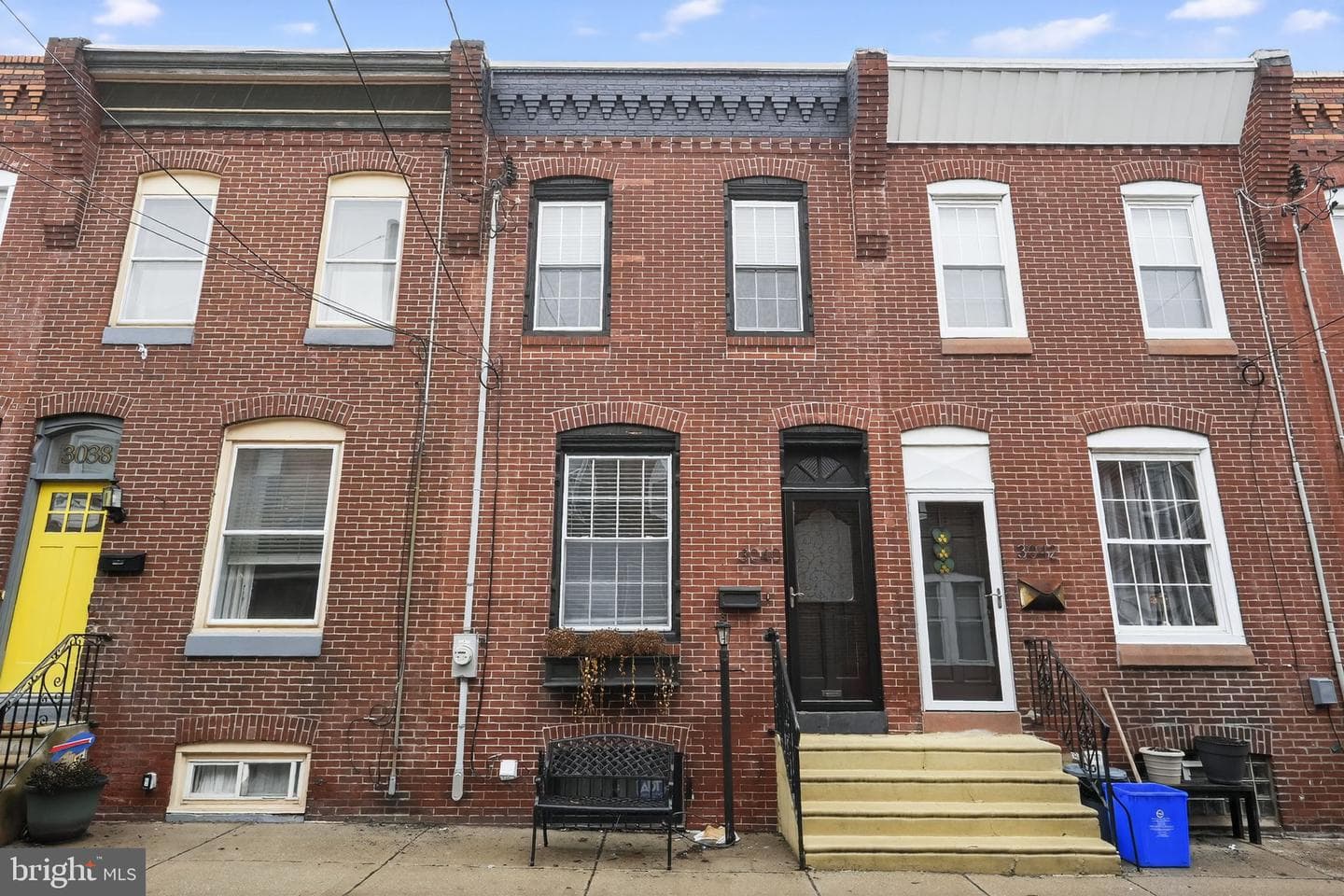 3040 Mercer Street photo 1