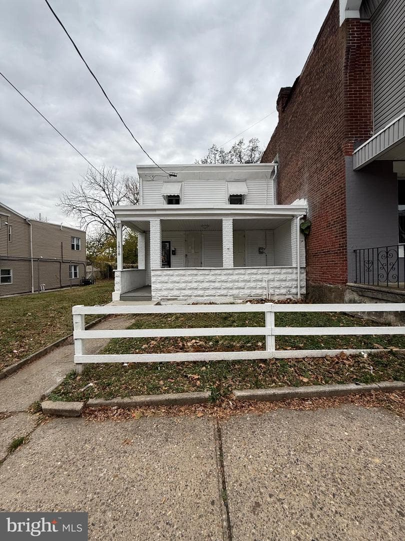 1818 Harrison Street photo 1
