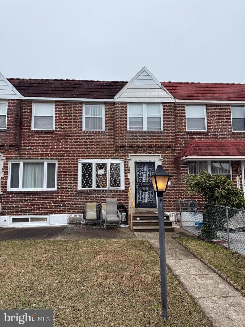 1106 E Hortter Street photo 1