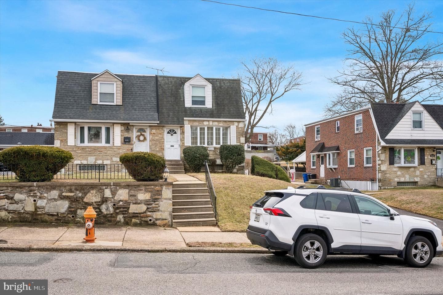 8637 Bridle Road photo 1