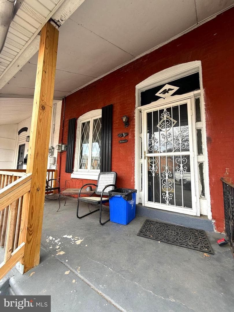 4934 Aspen Street photo 1