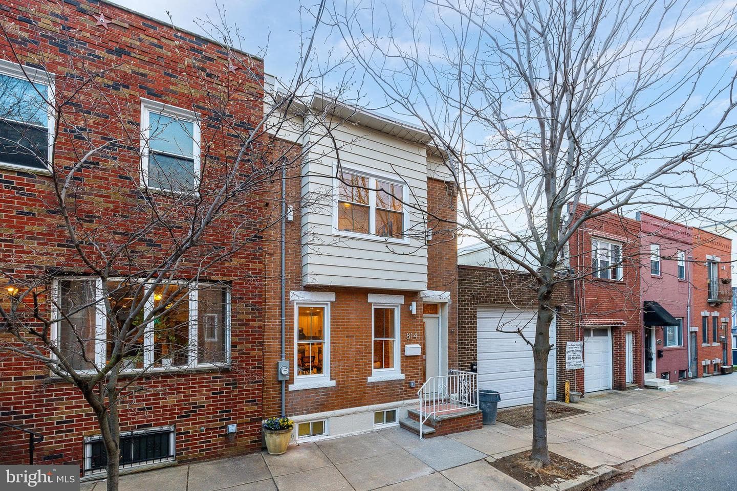 814 Mountain Street photo 1