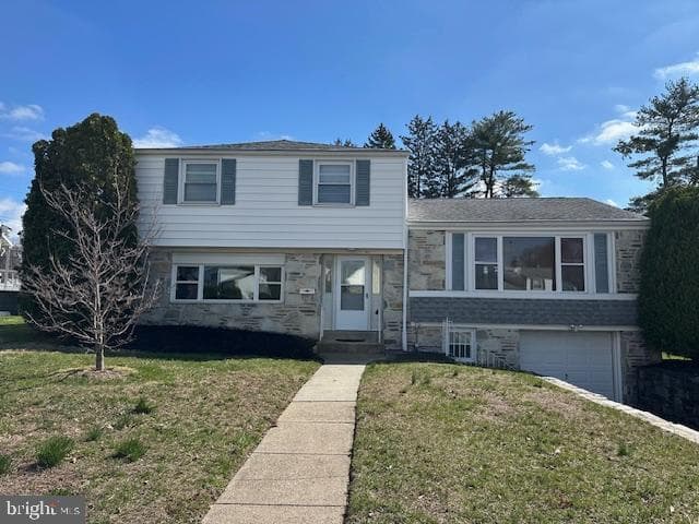 817 Rennard Circle photo 1