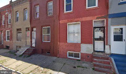 2554 N Sydenham Street photo 1