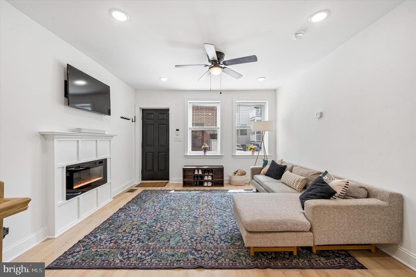 1227 Webster Street photo 1