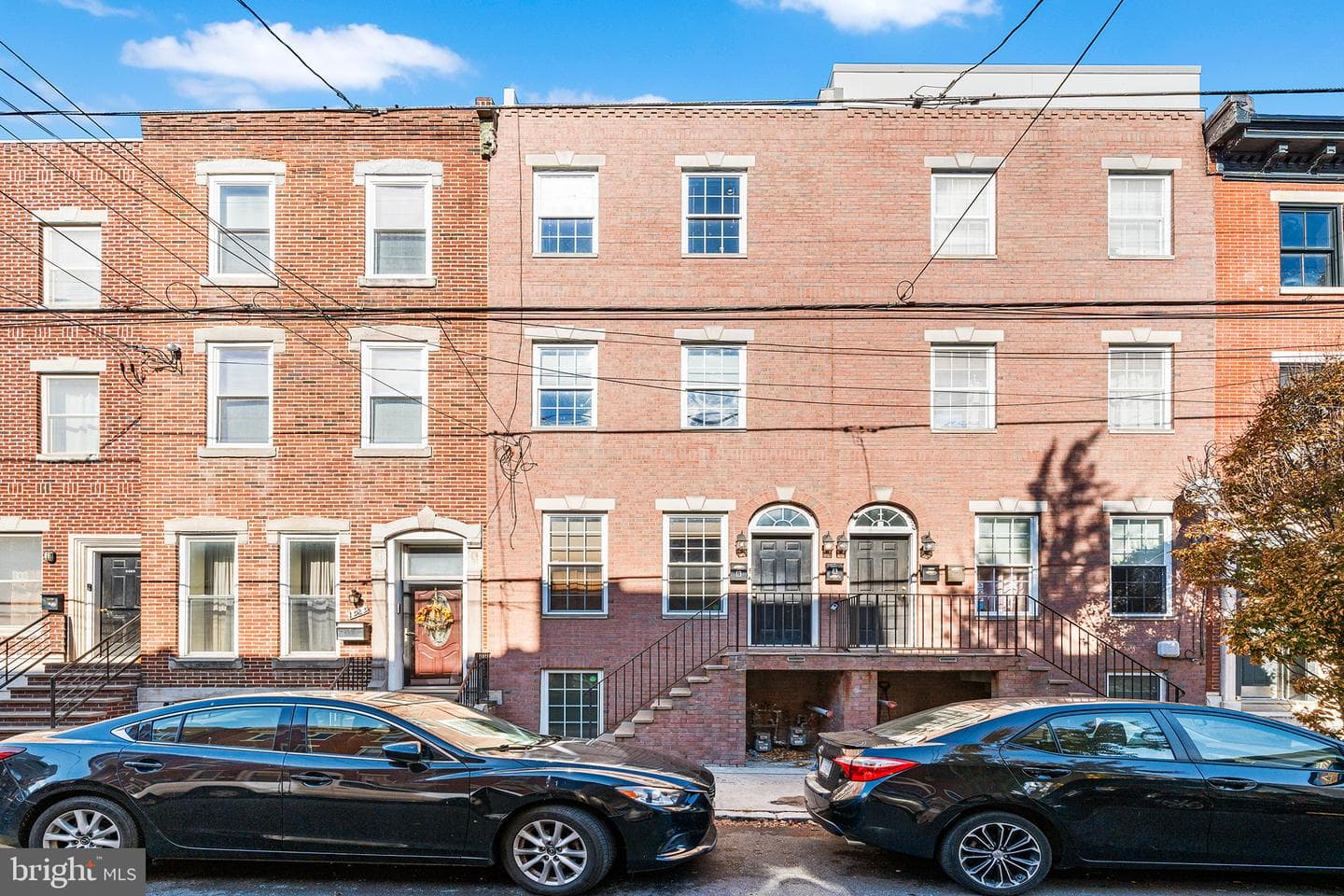 1927 Poplar Street #b photo 1