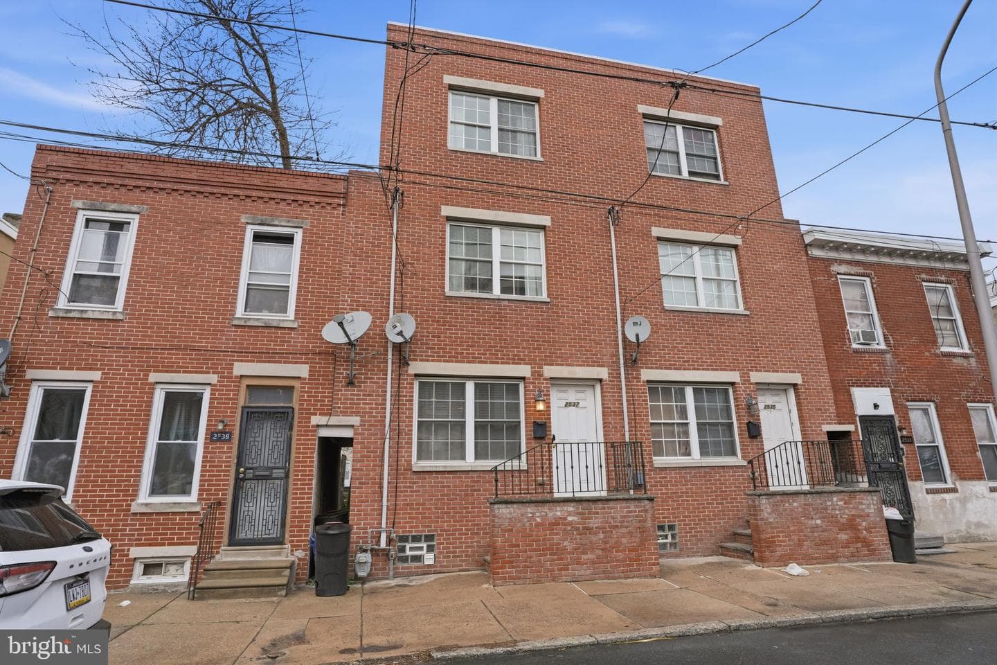 2537 Federal Street photo 1