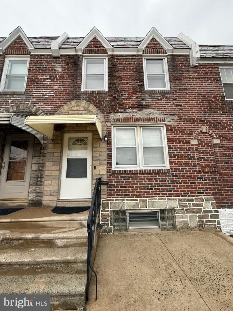 1610 Benner Street photo 1