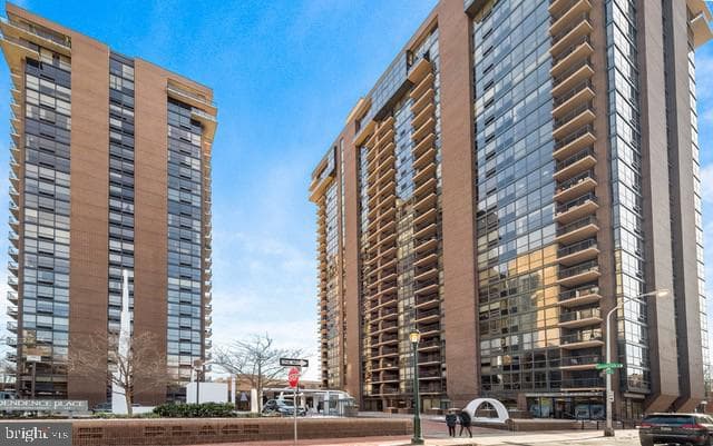 241 S 6th Street #408 photo 1