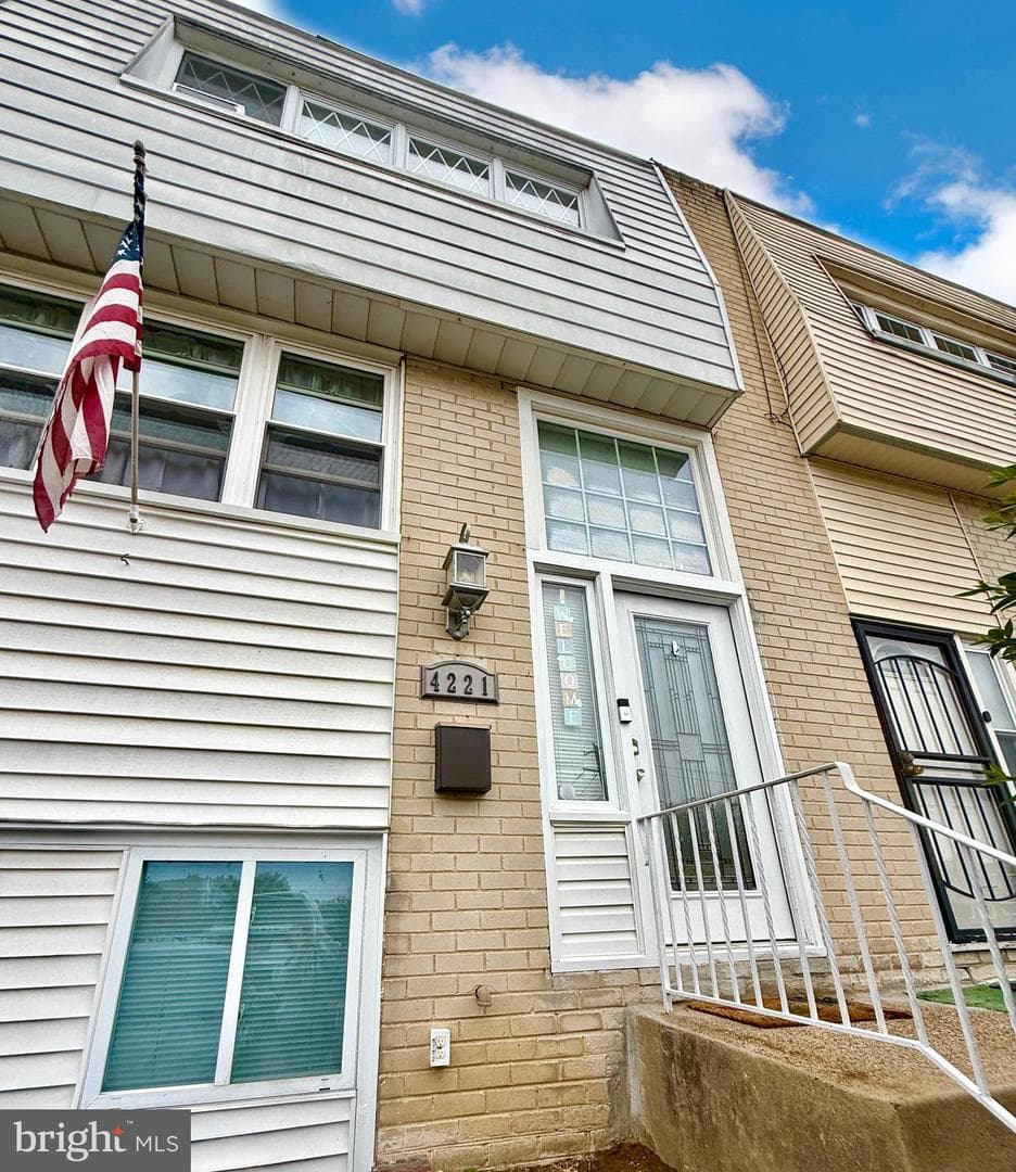 4221 Fairdale Road