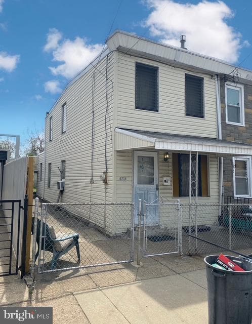 4735 Worth Street photo 1