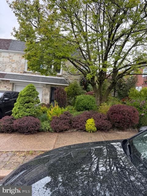 795 Hill Road photo 1