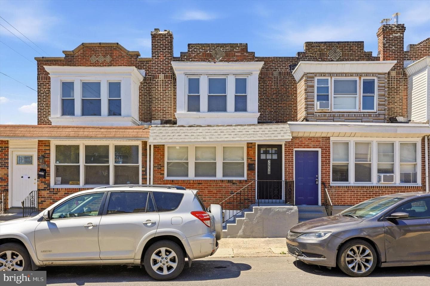 2658 S Shields Street photo 1