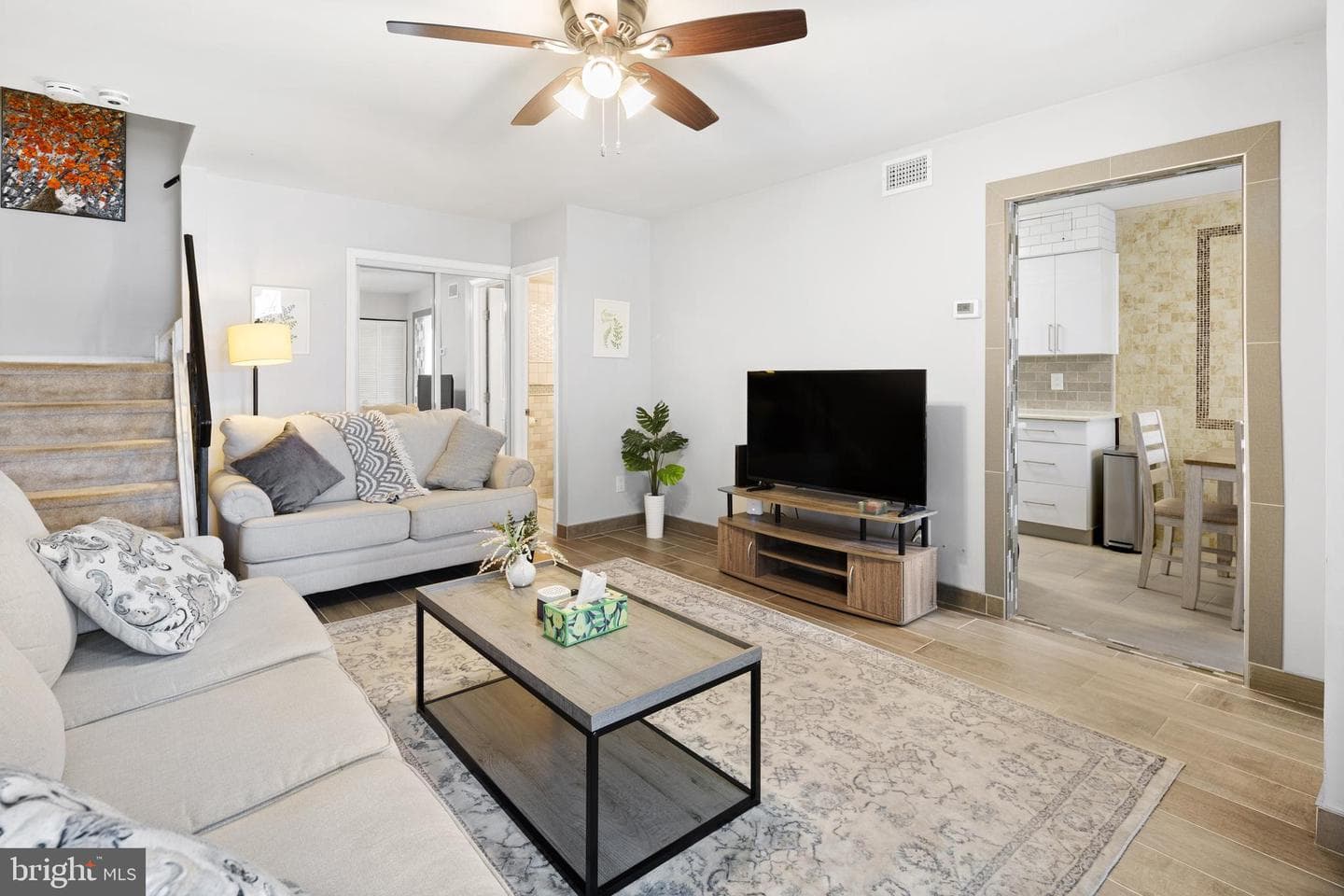 7015 Ridge Avenue #13 photo 1