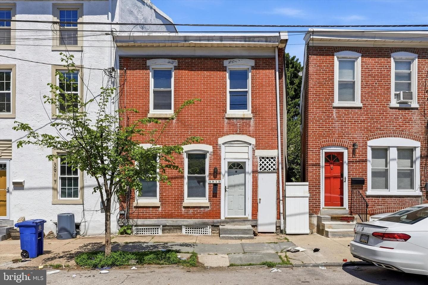 3915 Cresson Street photo 1