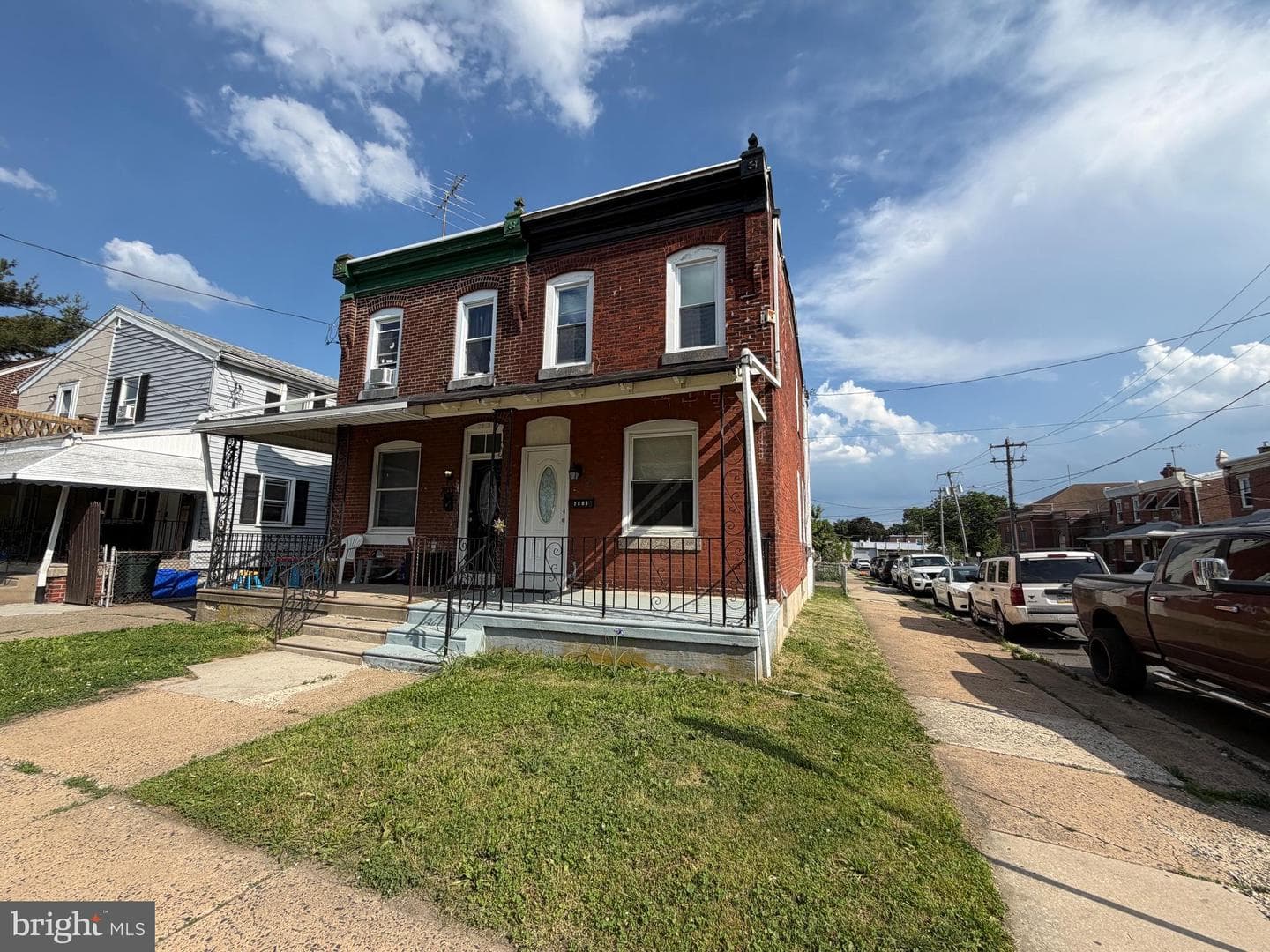 7801 Craig Street photo 1