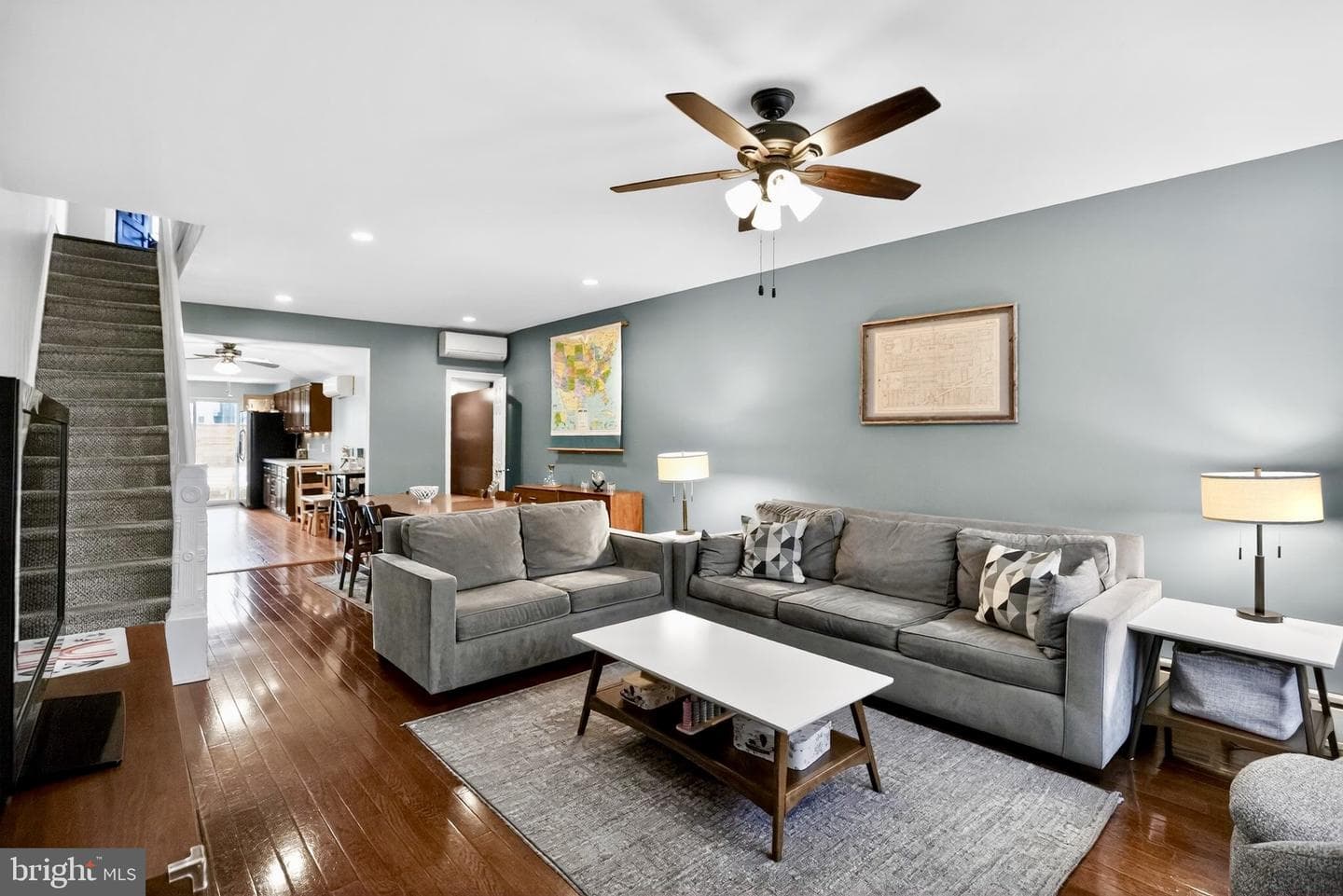 1020 Wolf Street photo 1