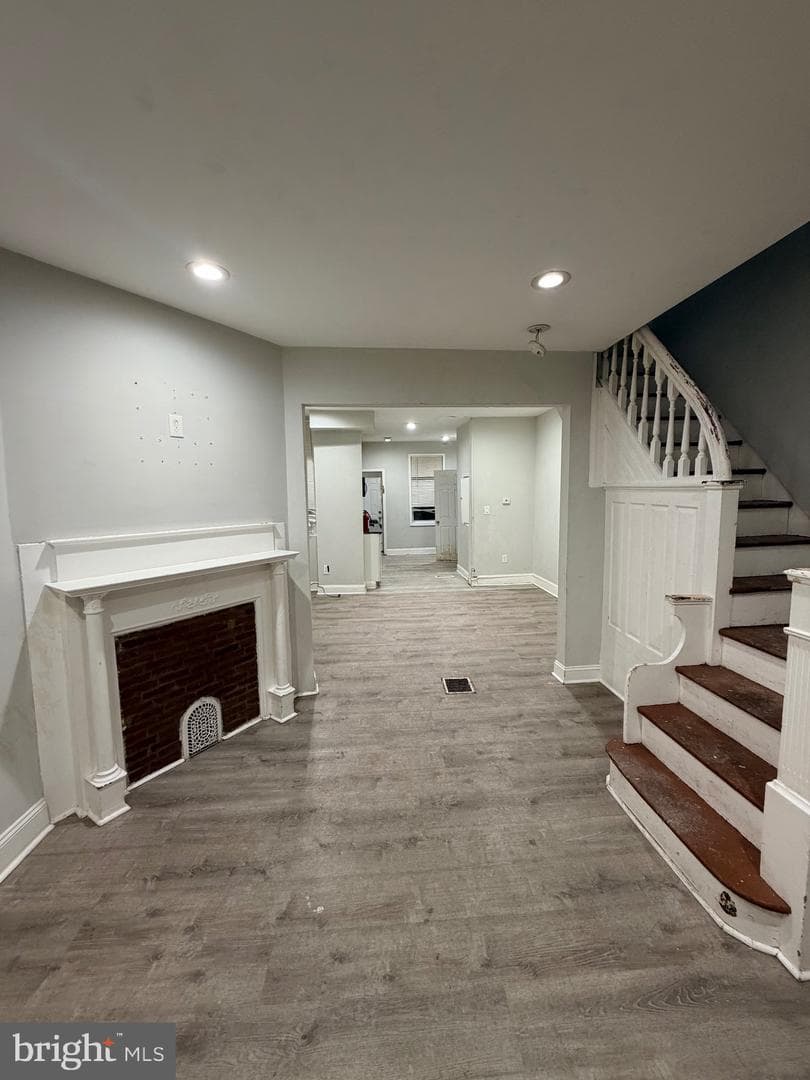 125 N Sickels Street photo 1