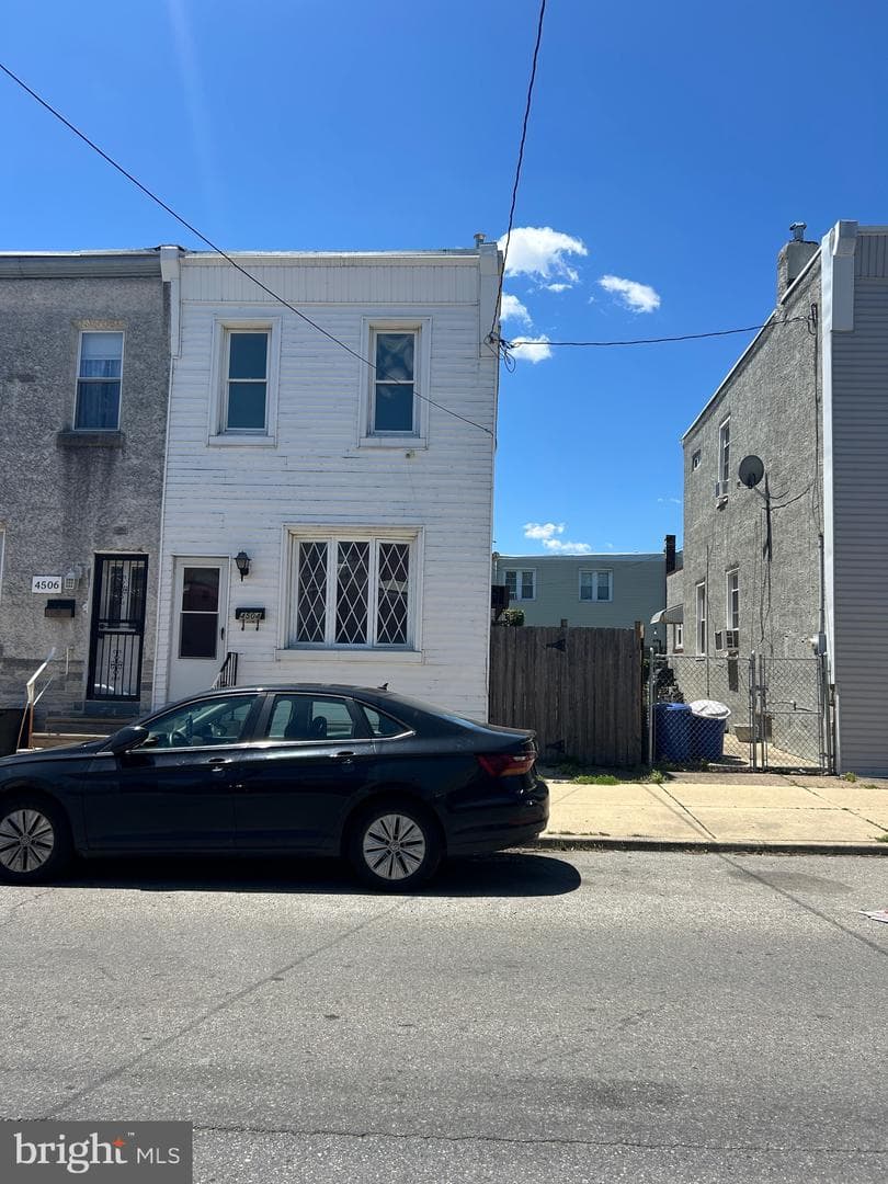 4504 Knorr Street