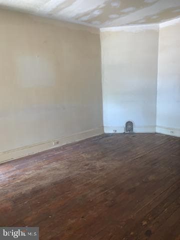 6027 Walnut Street