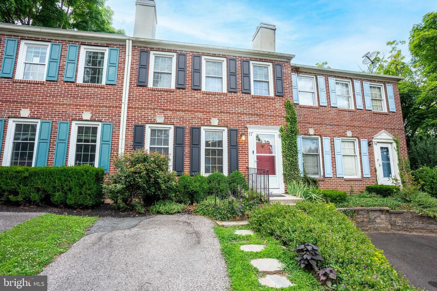 5400 Wissahickon Avenue #17