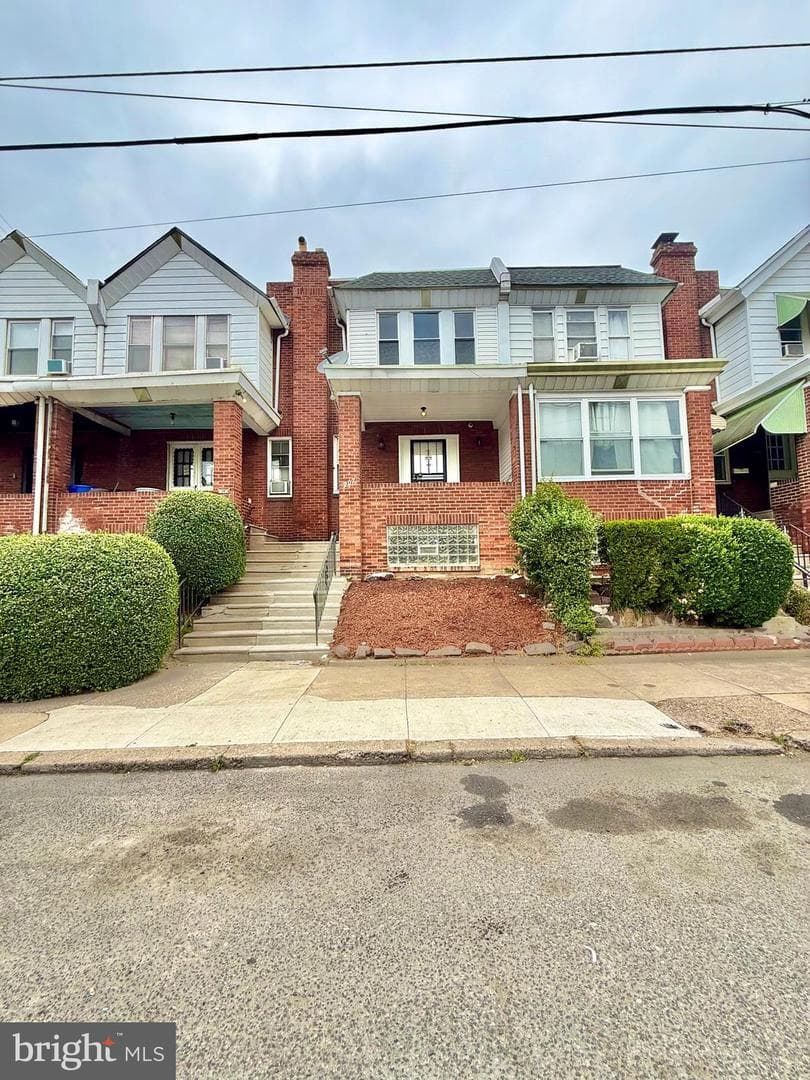 207 W Nedro Avenue, Philadelphia