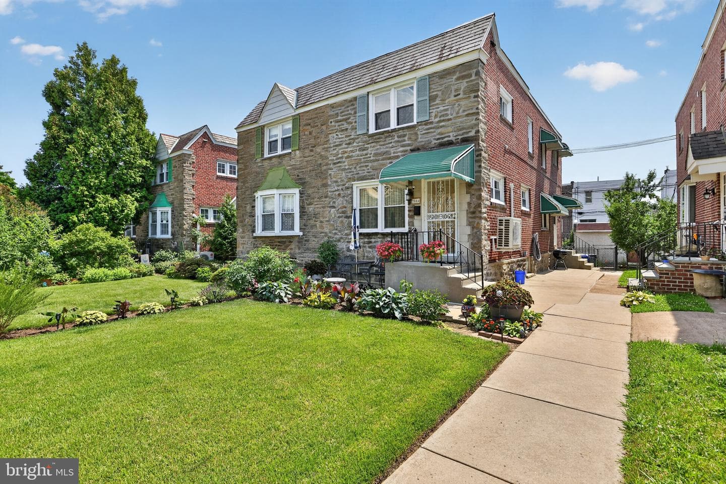 2004 Vista Street, Philadelphia