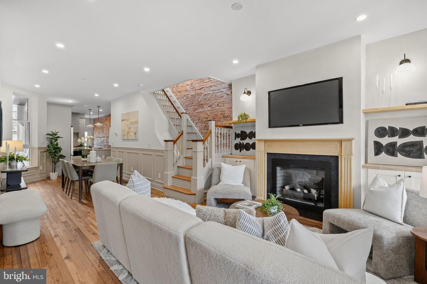 5131 Cedar Avenue, Philadelphia