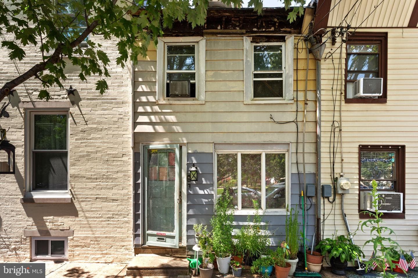2234 Sepviva Street, Philadelphia