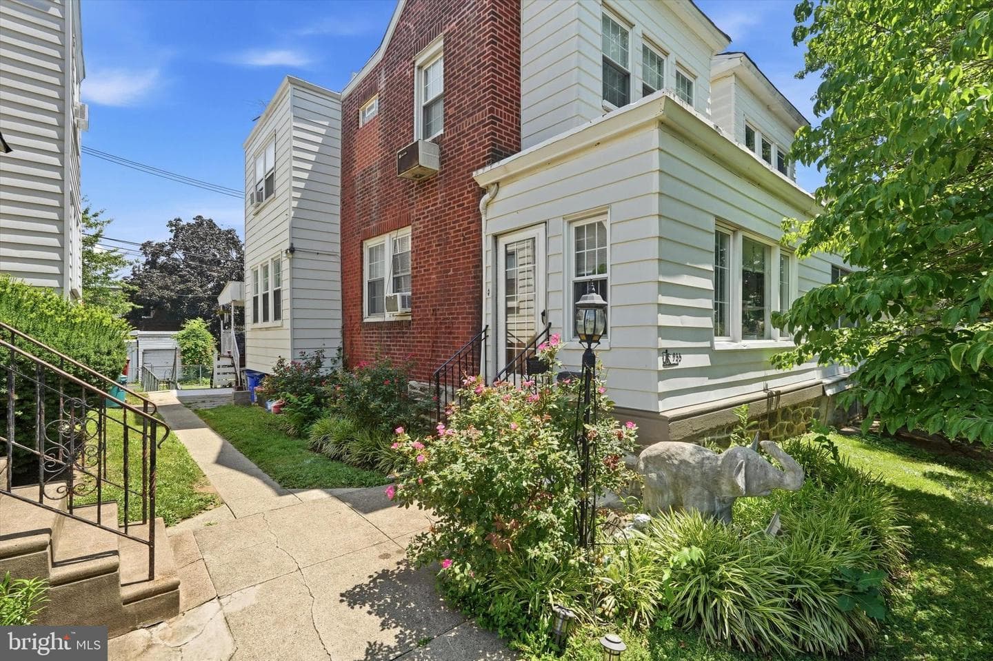 955 Allengrove Street, Philadelphia