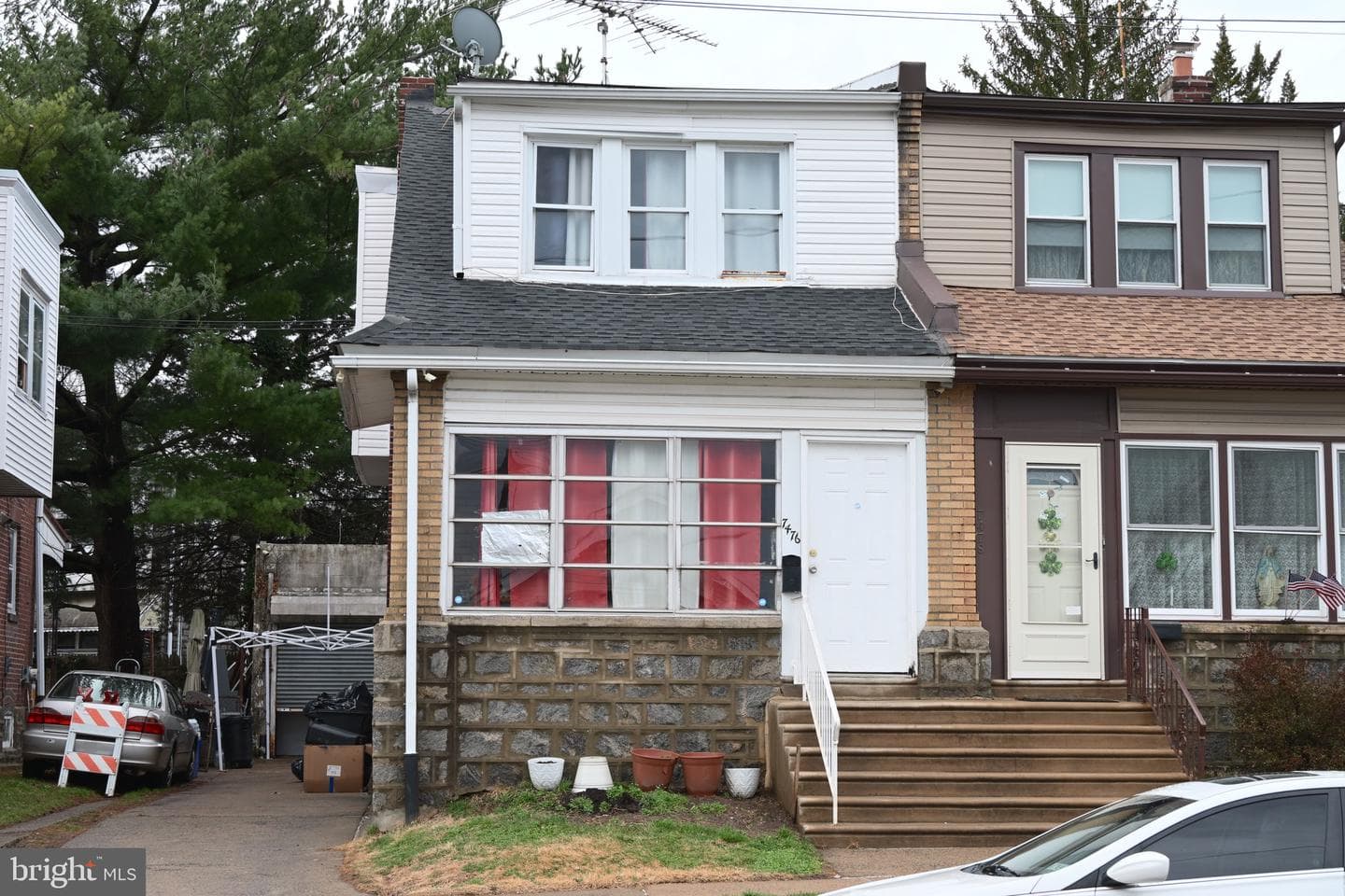 7476 Oxford Avenue, Philadelphia