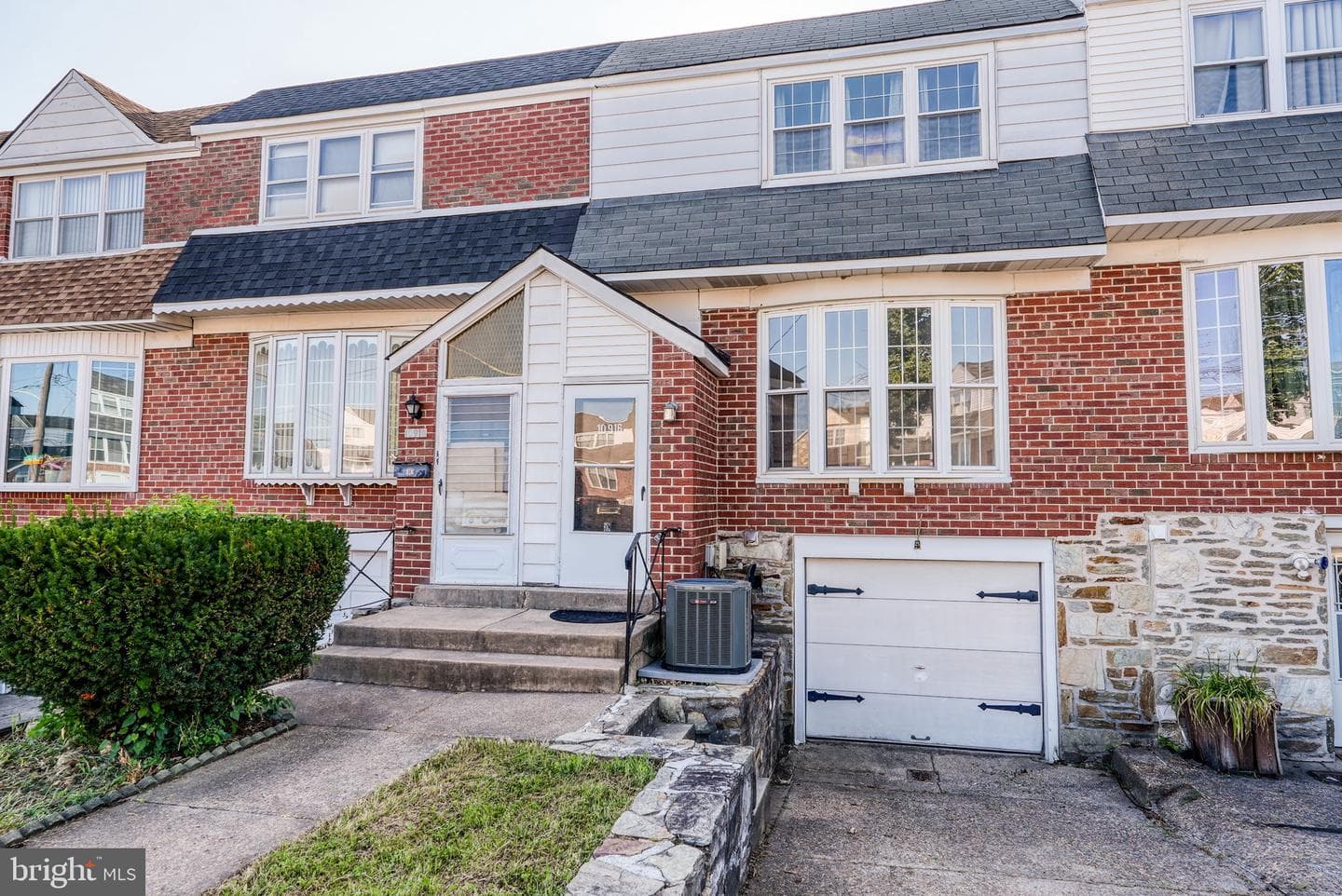 10916 Modena Place, Philadelphia