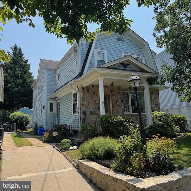 8061 Fairview Street, Philadelphia