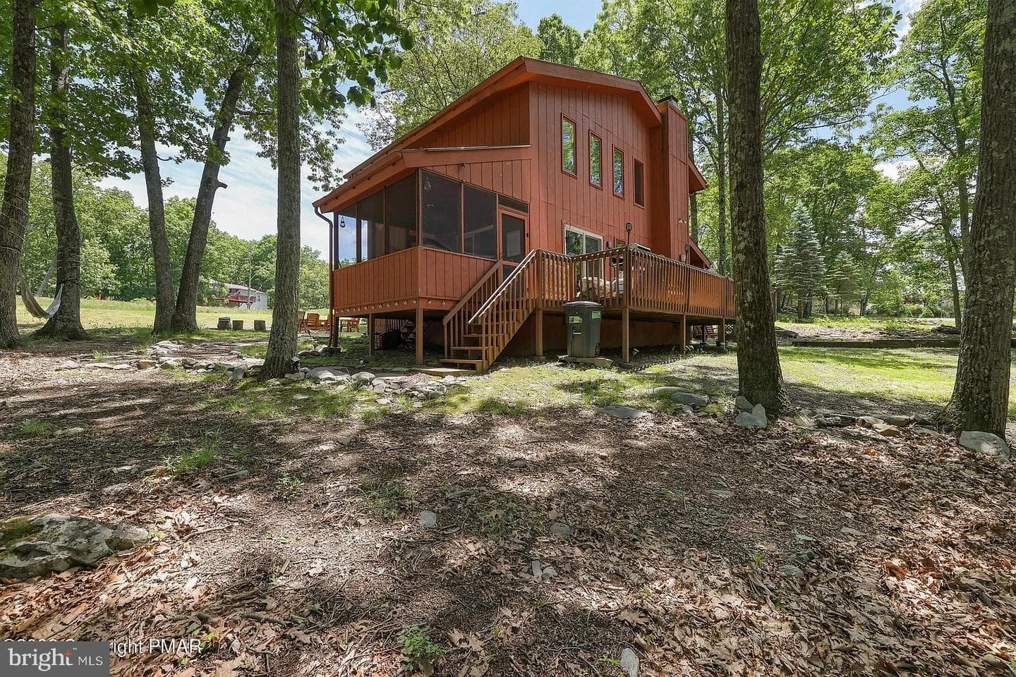138 Banbury Drive photo 1
