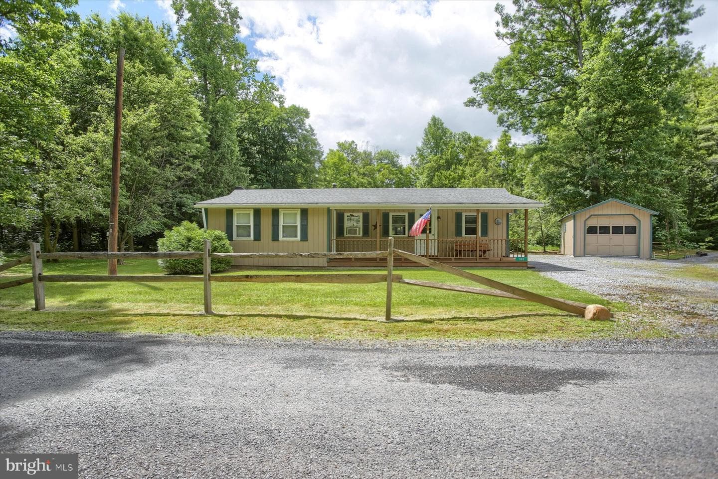 380 Bottom Road photo 1