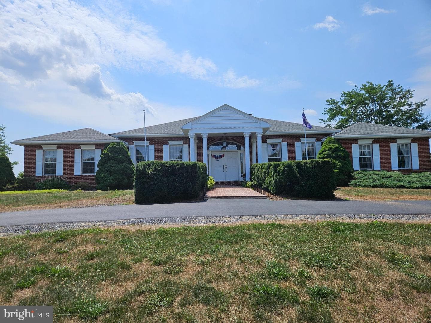 705 Veterans Way photo 1