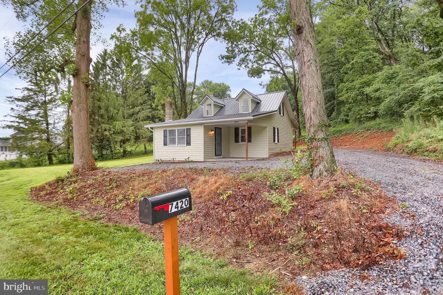7420 Spring Road photo 1