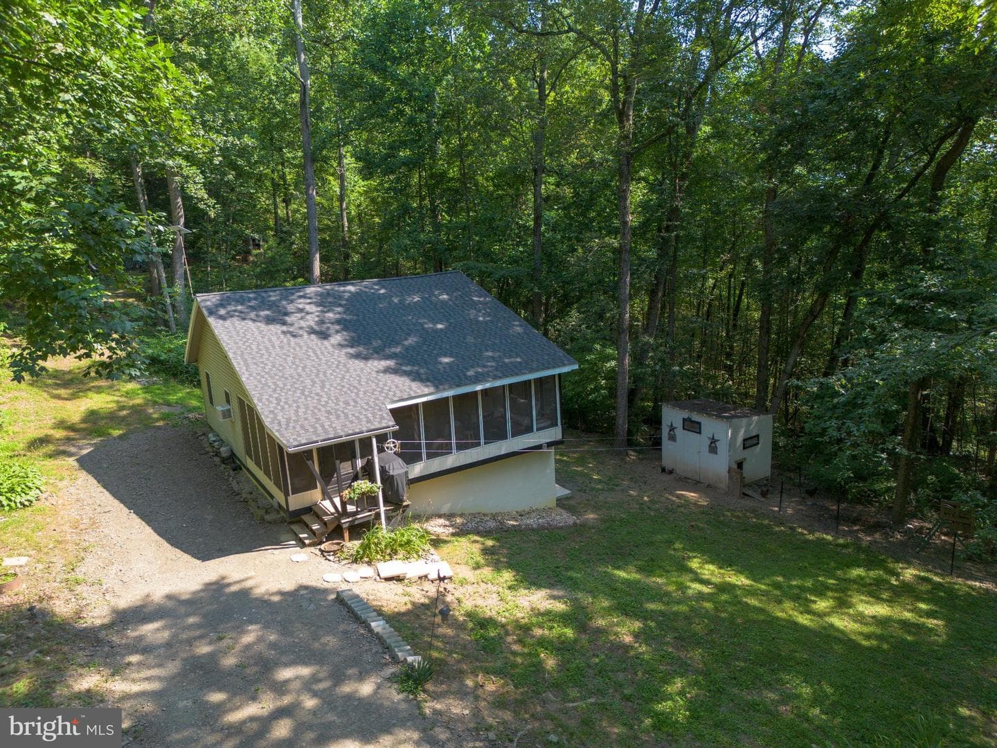 398 Acorn Road photo 1